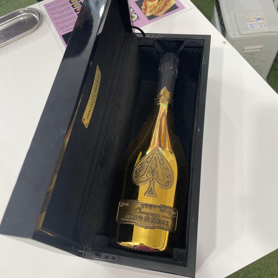 Armand de Brignac シャンパン ゴールド - メルカリ