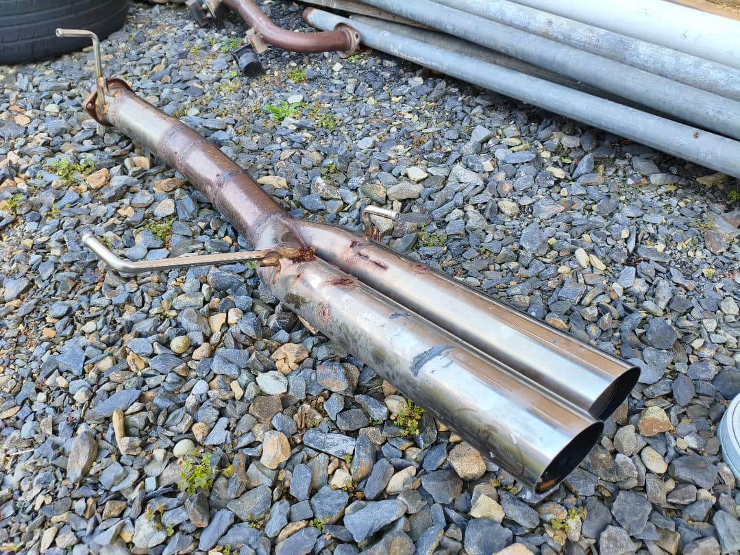 日産 35ローレル C35 リアマフラー ワンオフ デュアル 76.3φ