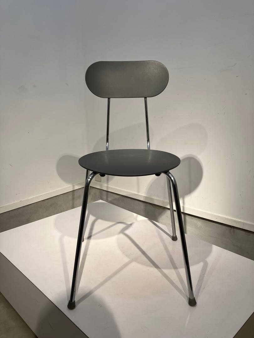 マジス、エンツォマーリ、エンゾマリMARIOLINA、カルテル、カッシーナ、