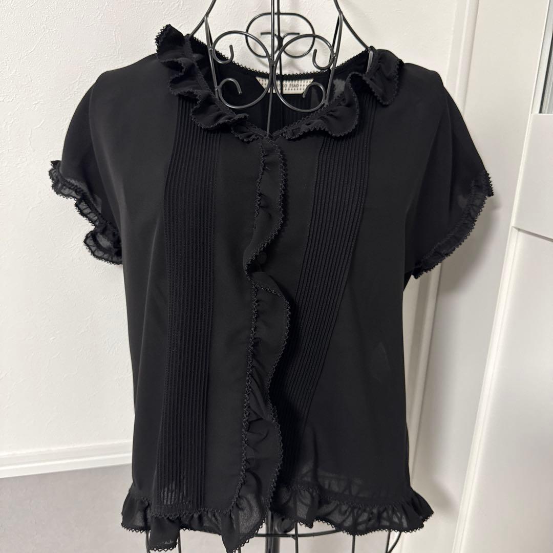 カネコイサオ ブラウス - メルカリ