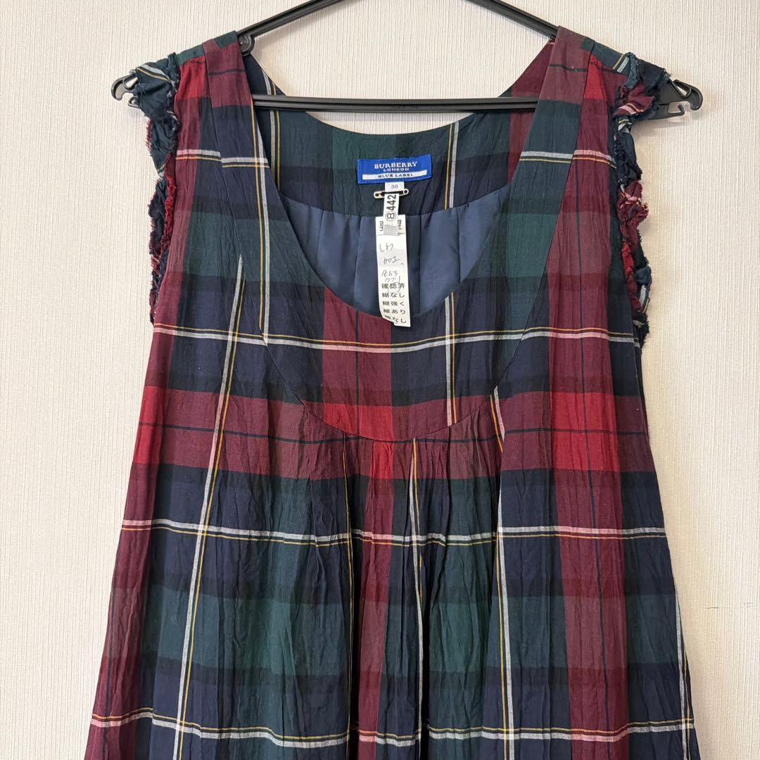 バーバリーブルーレーベル チェック柄フリル付きノースリーブ