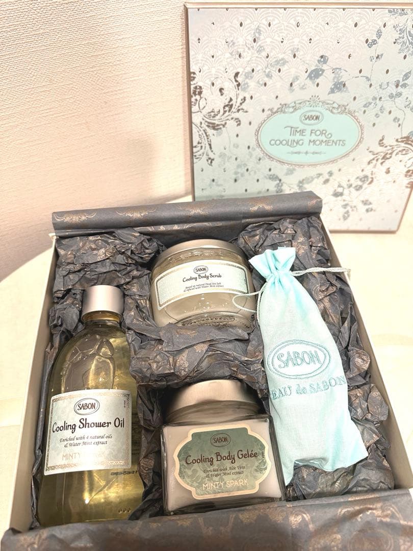 【48時間限定値下げ】SABON ミンティスパーク　ギフトセット SABON(サボン) / ボディケアギフト ミンティ・スパークの公式商品情報