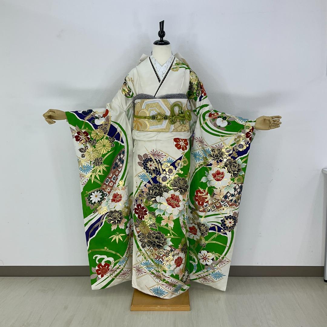 正絹お振袖10点フルセット　緑×白　新品未仕立て品　お仕立て付き 楽天市場】成人式早割クーポン10％オフ【振袖 レンタル】RS803 正絹 緑