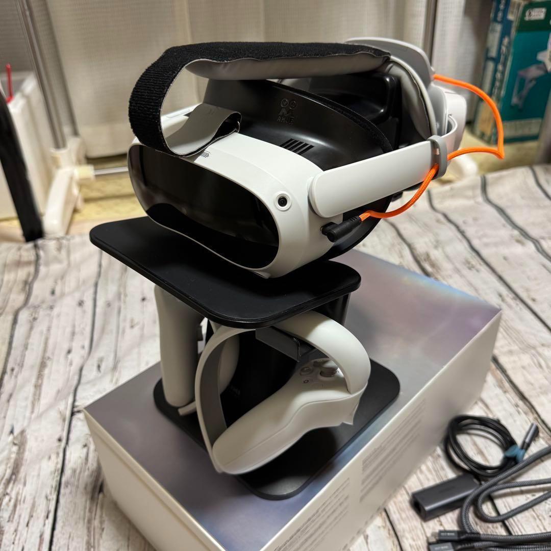 総額８万円以上相当超豪華セット　ピコ4 VRゴーグル 電源増設 キャリーケース Amazonセール】VRヘッドセット「Pico 4 Ultra」の「Black Friday