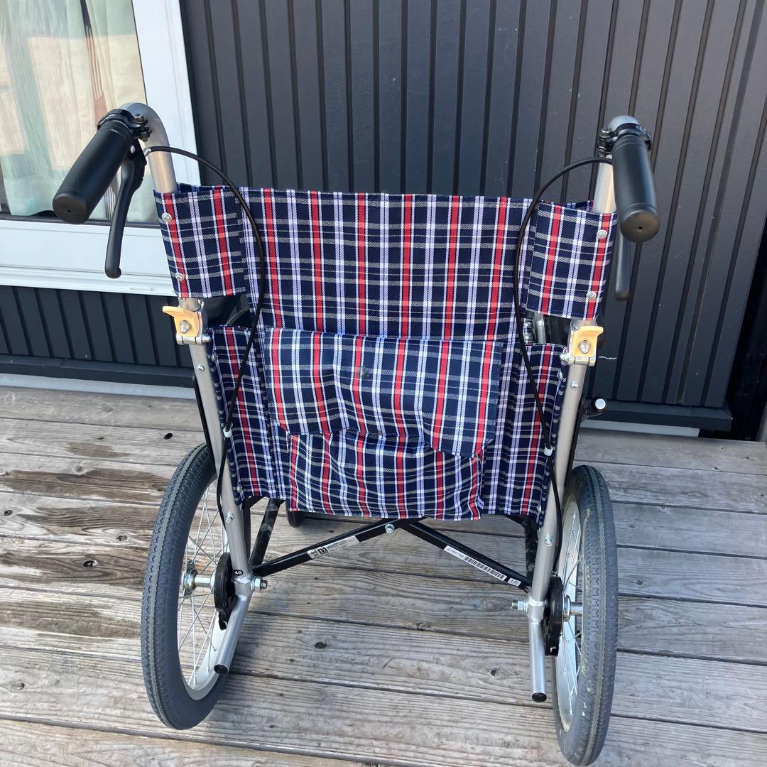 日進医療器 NISSIN 介助用車椅子 自走式 折りたたみ式 介護 チェック柄