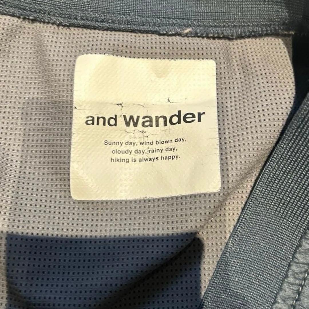 and wander coverd rip cardiganネイビー2 - メルカリ