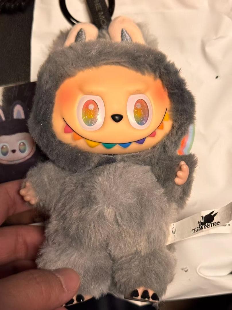 M*）様 ラブブ エナジー シークレット QRコード認証付き - メルカリ