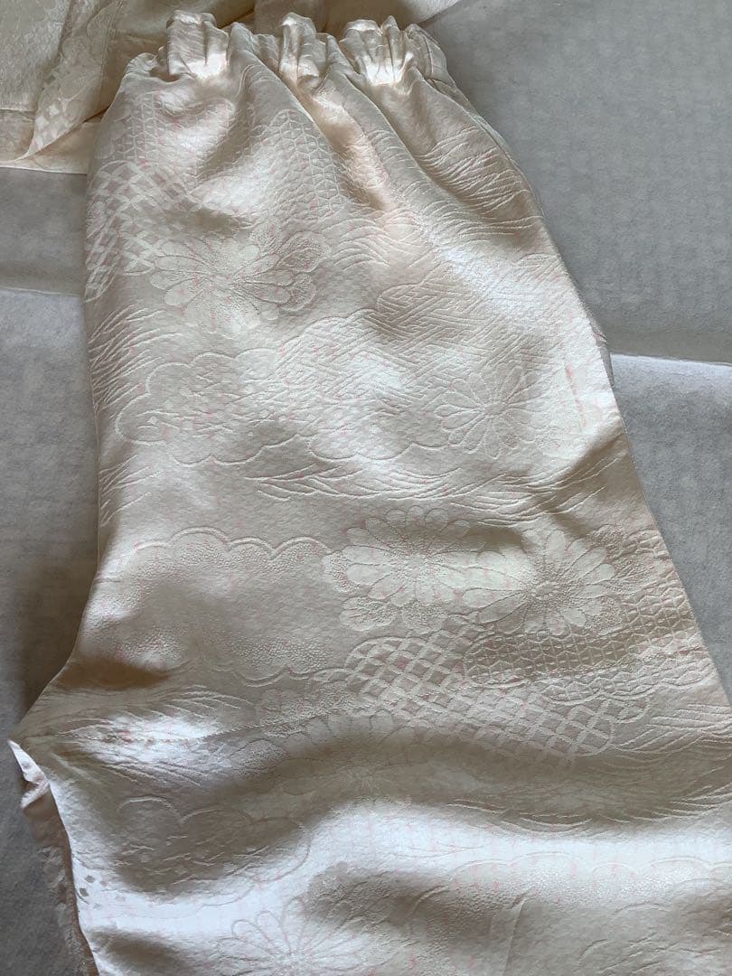 長襦袢反物から仕立てたシルクパジャマ ② コレクション 長襦袢反物