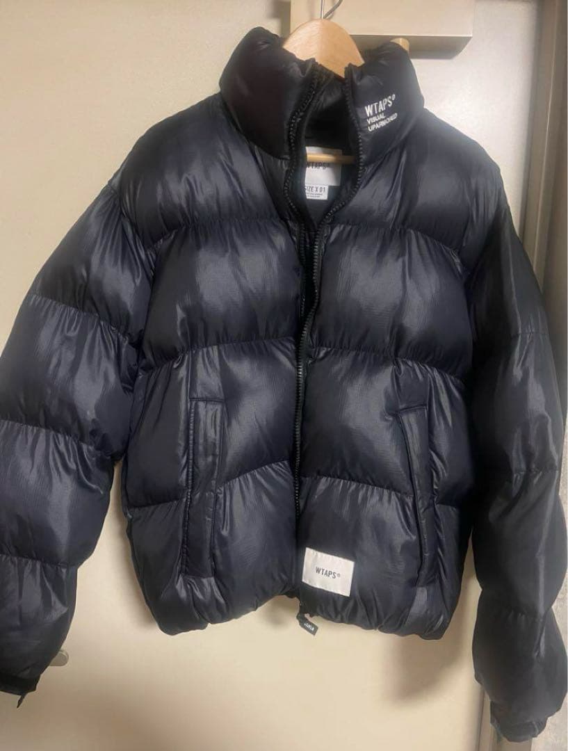 WTAPS ダウンジャケット サイズ X01黒 22AW zorn - メルカリ