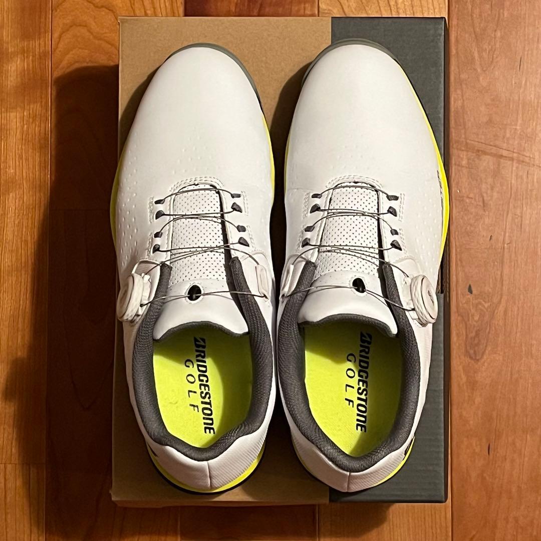 【最終価格】極美品！ブリヂストン ゼロ・スパイク バイター ライト 26.0cm