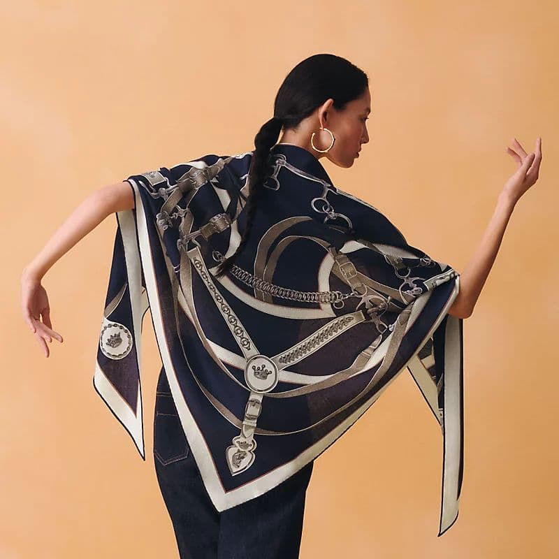 週末限定❗【新品】エルメス ☆ トライアングル ジェアン 朝の散歩