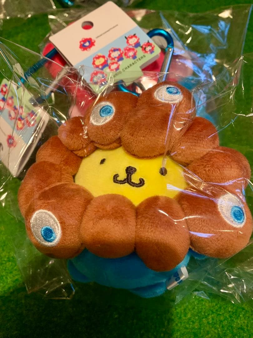 大阪関西万博 サンリオなりきりぬいぐるみミャクミャク カラビナ付き