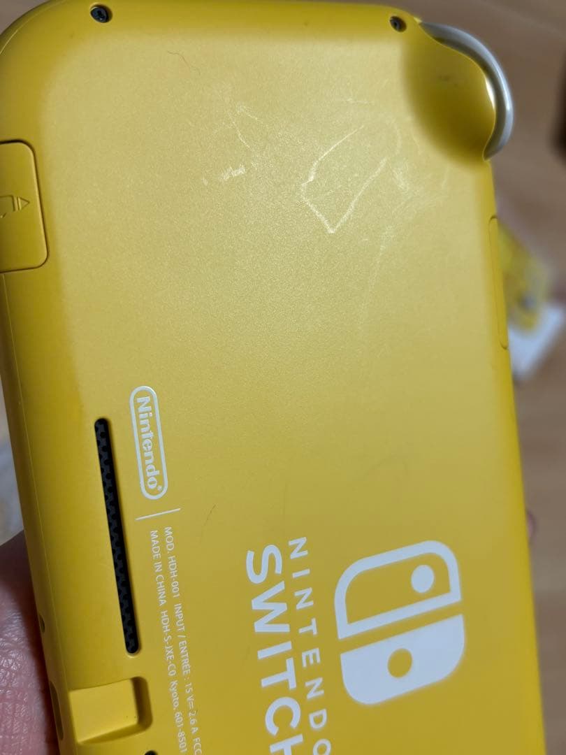 Nintendo Switch Light イエロー 本体 充電器付き - メルカリ