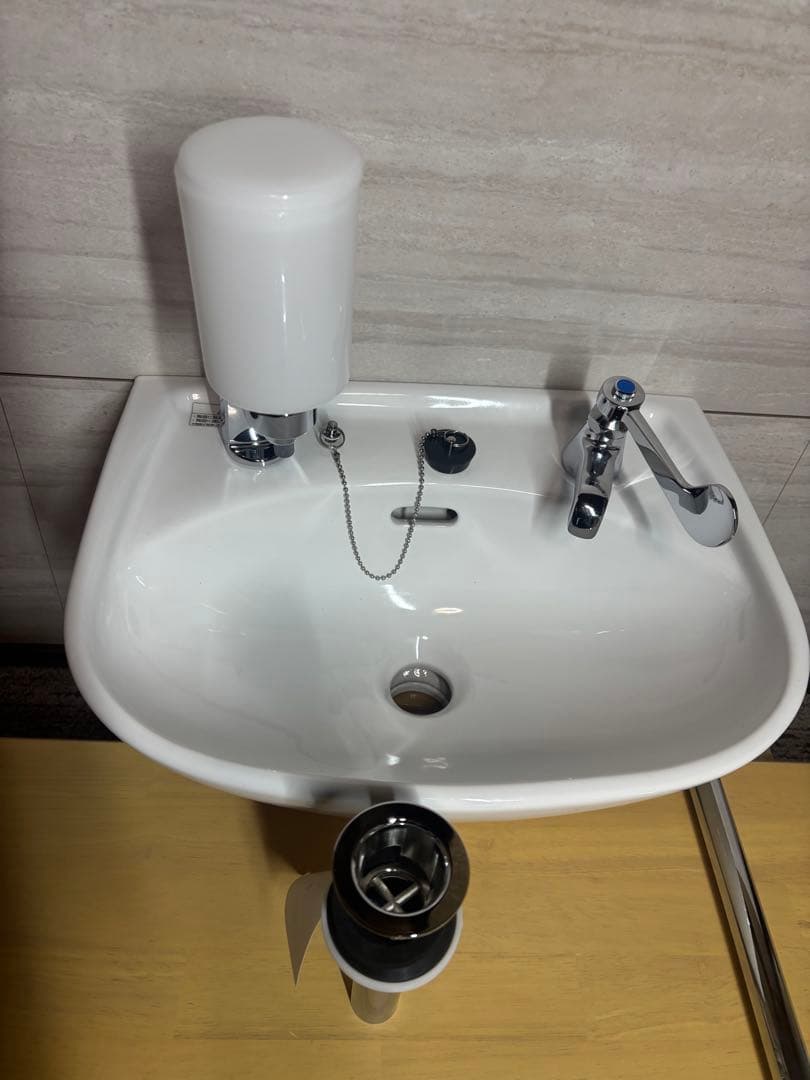 平付手洗い器　大　立形水石けん入　水栓　配管セット 楽天市場】手洗器 ハンドル水栓セット L-15AG LIXIL INAX リクシル