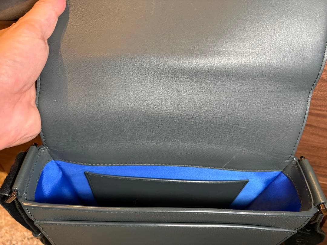 超美品】ブルガリ マン メッセンジャーバッグ ショルダーバッグ（証明