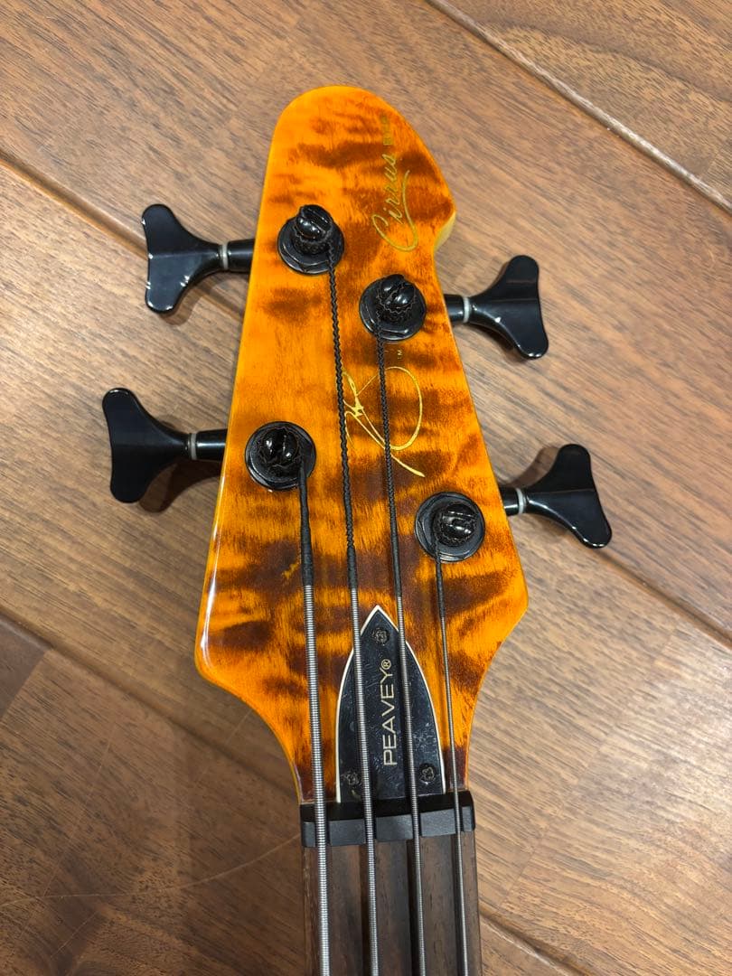 peavey cirrus BXP bassアクティブベース 4弦 エレキベース - メルカリ