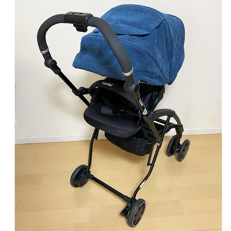 美品】コンビ ベビーカー アット ネイビー 数量限定モデル A型