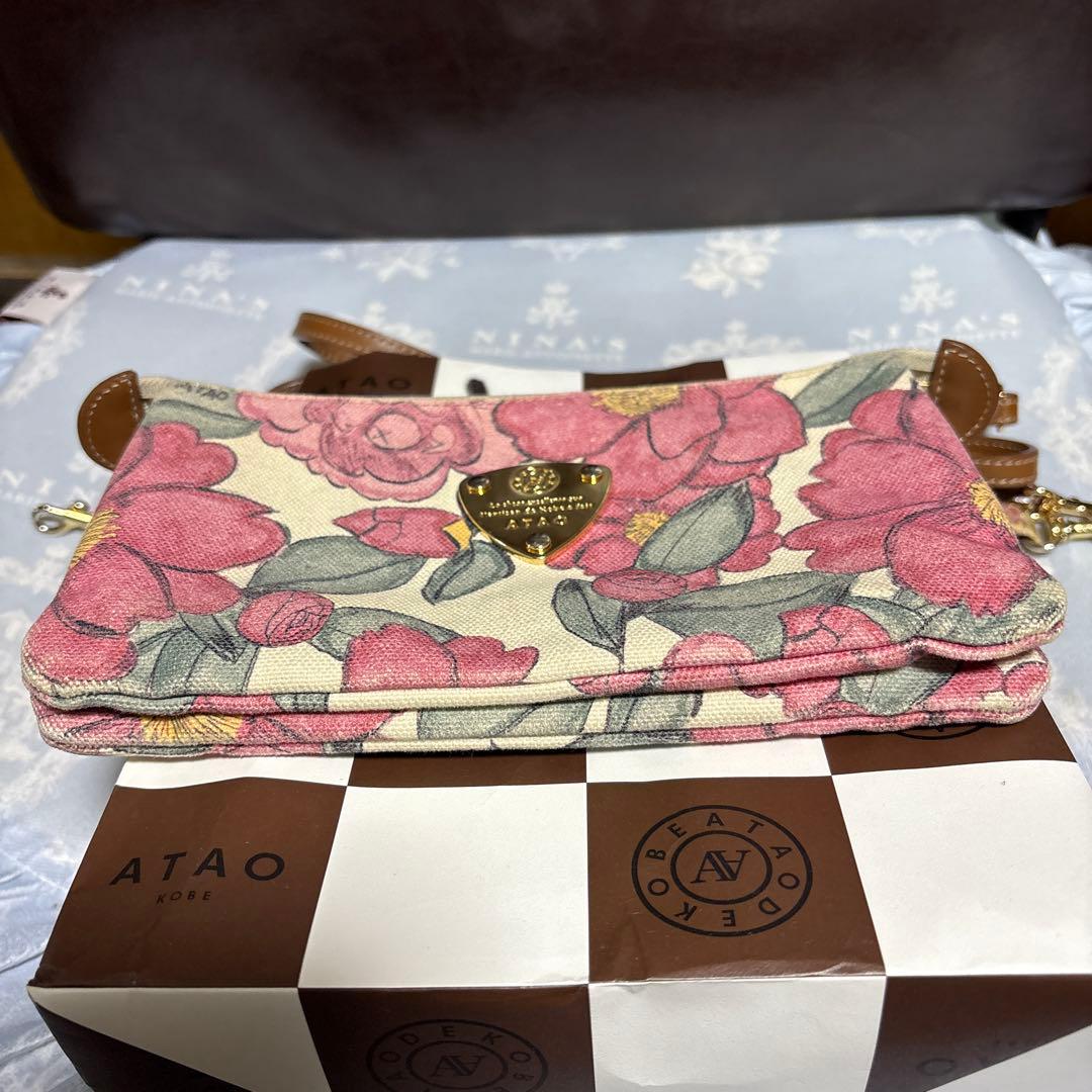 ATAO カメリア柄 ブーブー長財布 ショルダーストラップ、ハンド