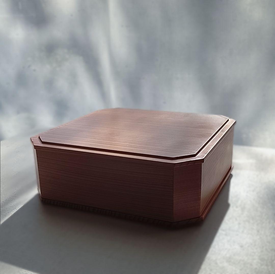 廃盤 隅切三段重 白木 秋田杉 菓子器 茶道具 中国茶 弁当箱