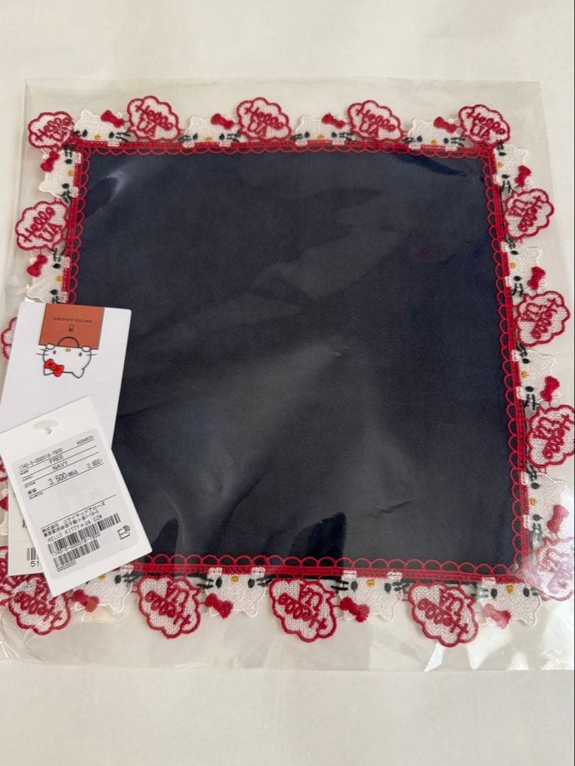 ハローキティ ユナイテッドアローズ 近沢レース タオルハンカチ 完売