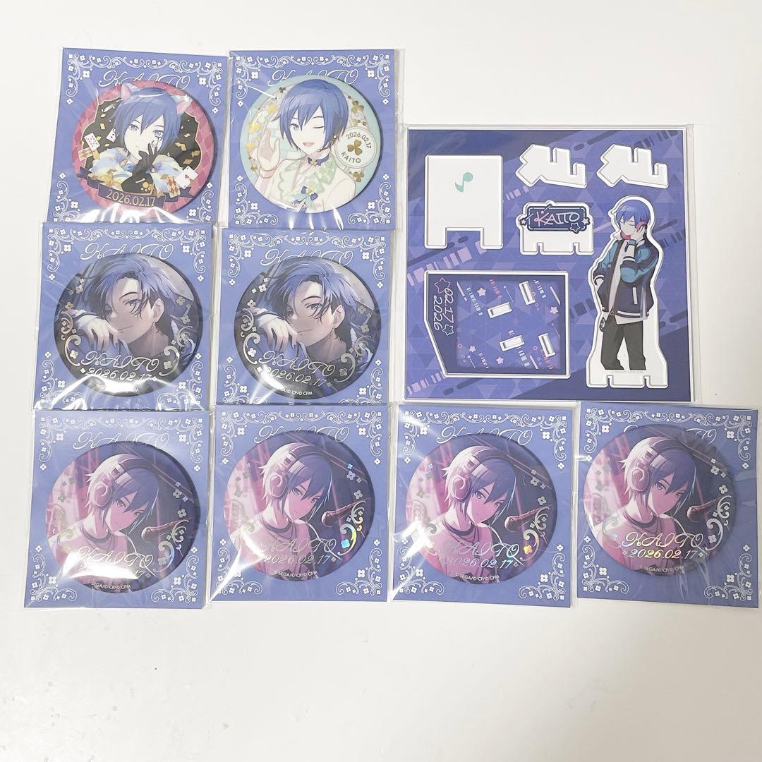 KAITO はぴこれ くじ 缶バッジ アクリルスタンド - メルカリ