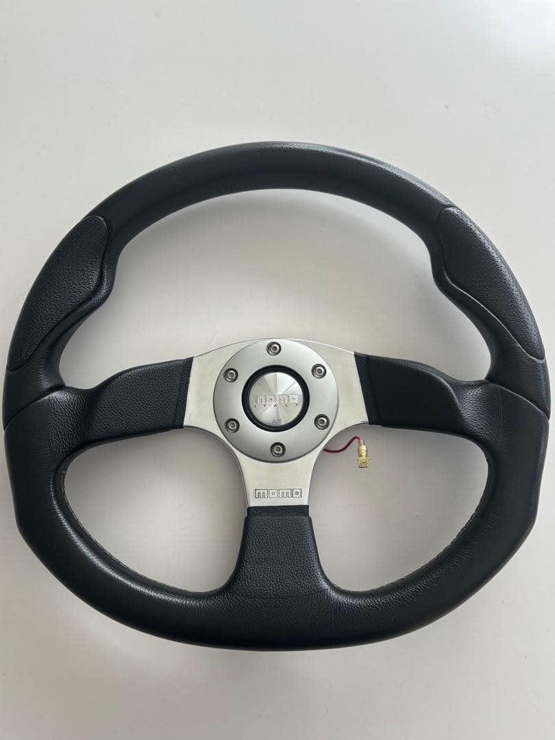 MOMO COMMANDO 2R 35φ(モモ コマンド 2R 350mm) MOMO（モモ） 正規品 ステアリング コマンド 2R 35パイ C-74