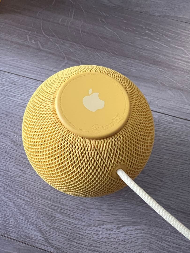 Apple HomePod mini イエロー 鮮やかなイエローのHomePod mini、Apple