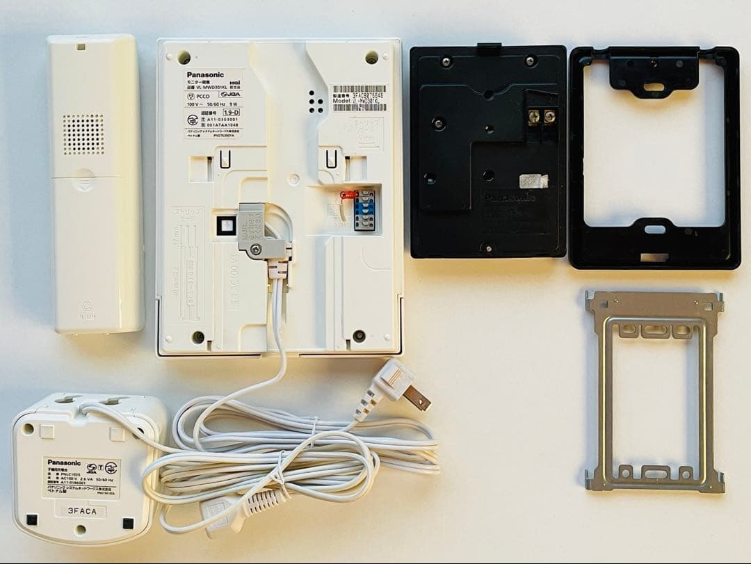 Panasonic テレビドアホン 子機付き VL-SWD301KL - メルカリ