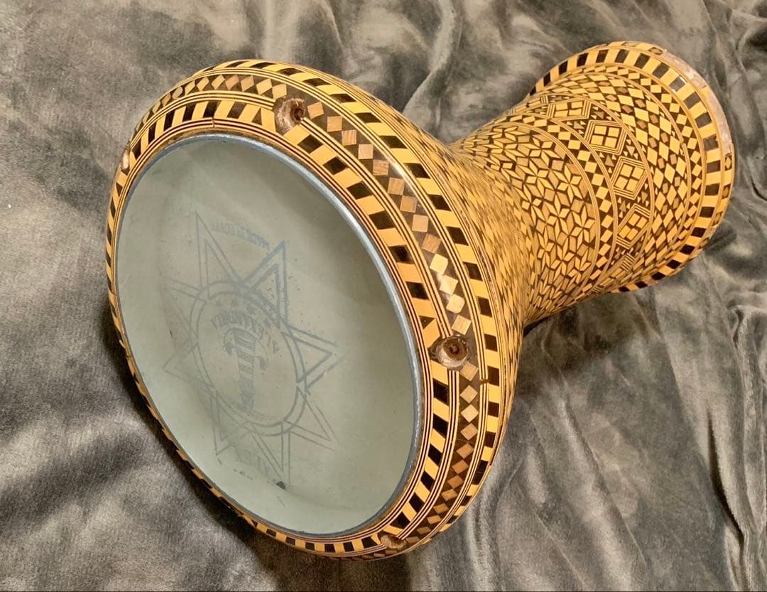 エジプト太鼓 ダラブッカ ソンバティ ビザール 民族楽器 打楽器 パーカッション Gawharet-Elfan】 モザイク ダラブッカ NG-14 - 世界の楽器 RAGAM