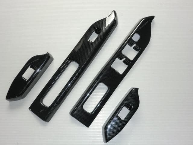 ビレッジシーライド様確認用 デリカD5 後期カーボンパネル - メルカリ