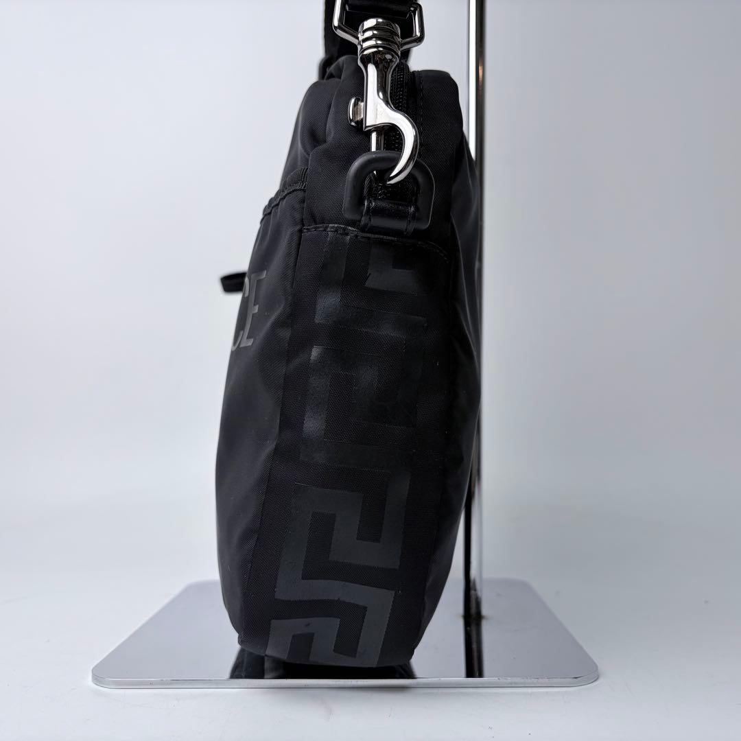 Kona様専用ヴェルサーチ VERSACE ショルダーバック グレカ ブラック