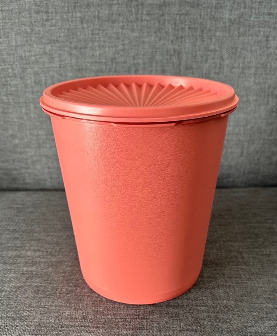 タッパーウェア グランプリデコレーター L サーモン 未使用品 - メルカリ