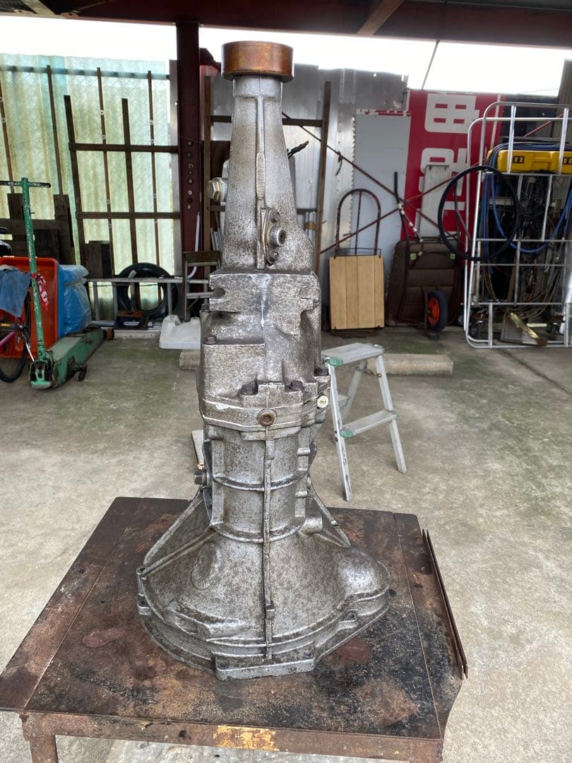 「日産サニー　A型エンジン用ミッション　ローバック５速」 脱着時　作動正常 A型サニー】56A直結5速ローバックミッション/ DATSUN1200 TSサニー