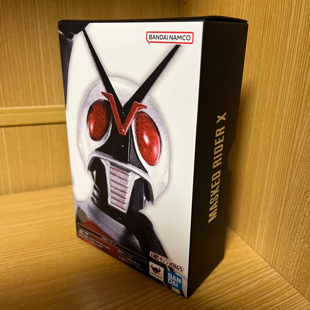 新品未開封 バンダイ s.h.figuarts 真骨彫 仮面ライダーX 昭和