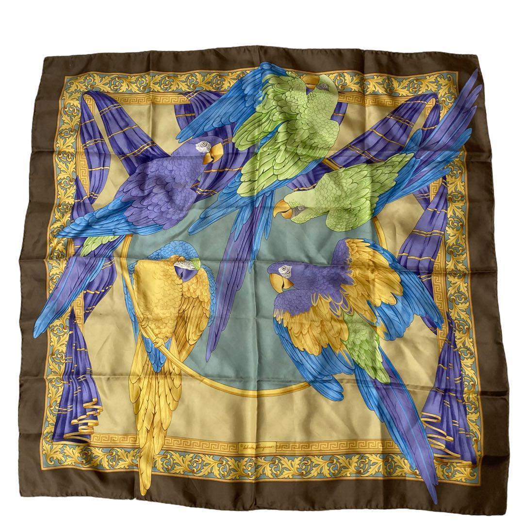 Salvatore Ferragamo フェラガモ 大判 スカーフ 鳥 オウム - メルカリ