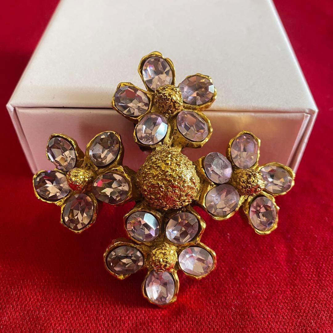 クリスチャンラクロワ ブローチ ヴィンテージ フラワー オートクチュール 08/09年秋冬パリ・オートクチュールコレクション＞クリスチャン