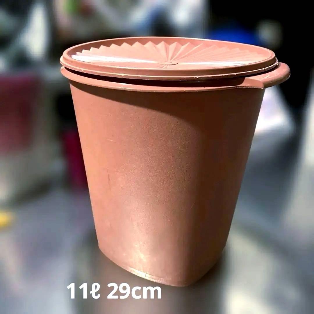 タッパーウエアtupperware マキシクイーンデコレーター11ℓ 29cm - メルカリ