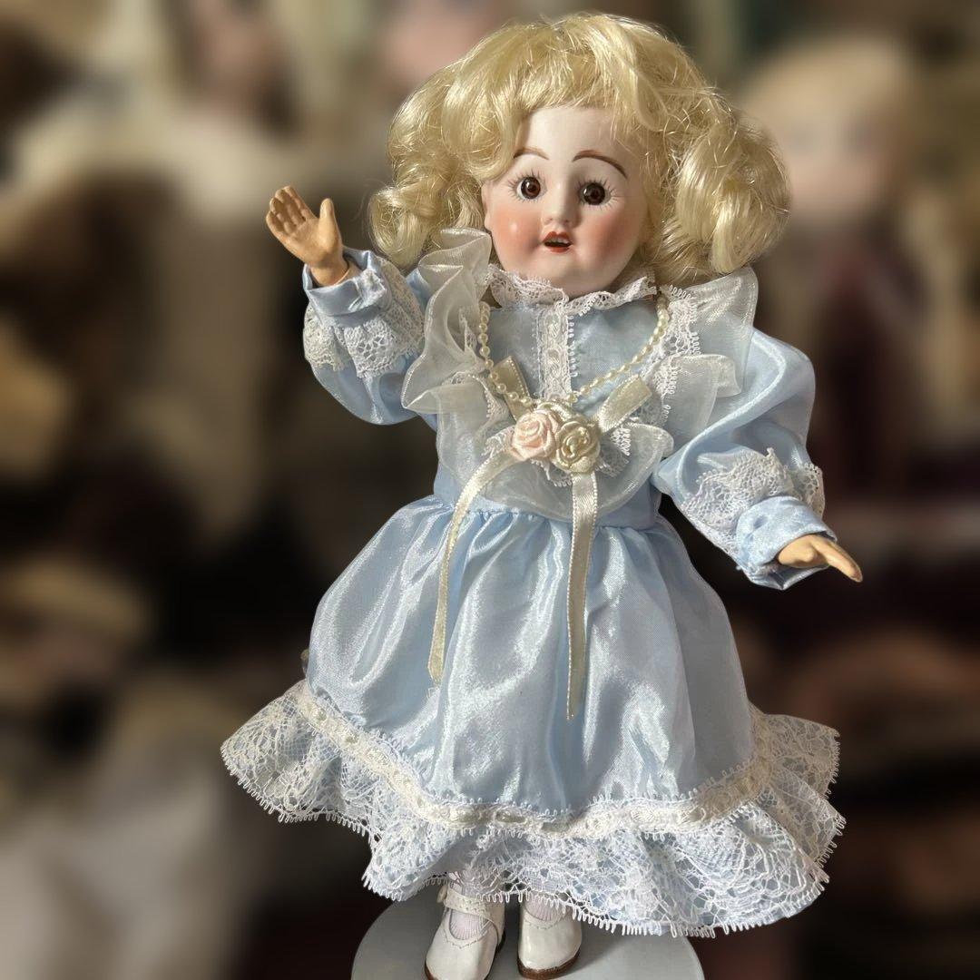 アンティーク リプロ ビスクドール 刻印あり 27センチ - メルカリ