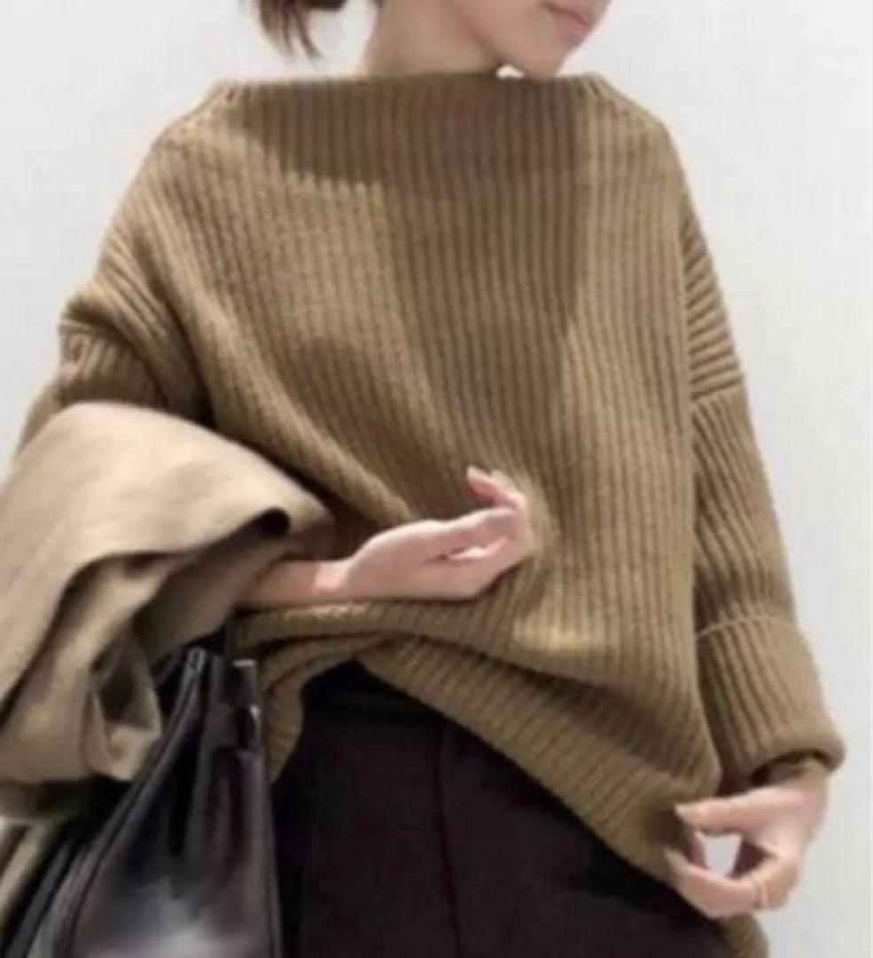 美品 アパルトモン ドゥーズィエムクラス ボートネック アゼニット