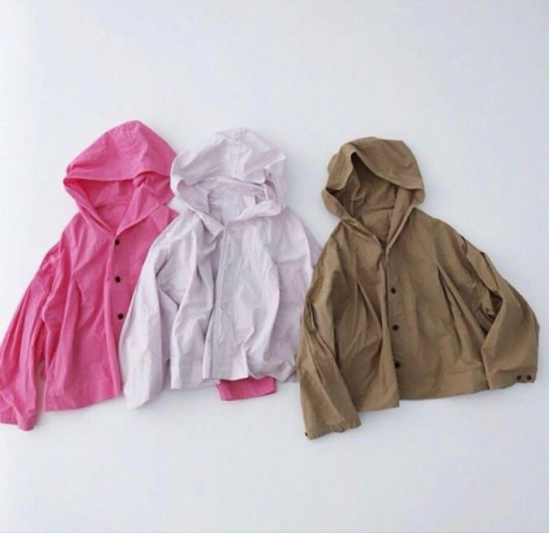 nest Robe スペシャルフィニッシュデイリーズフーディー　ピンク Go Slow Embroidered Robe Dusty Pink - Dusty Pink | Djerf Avenue