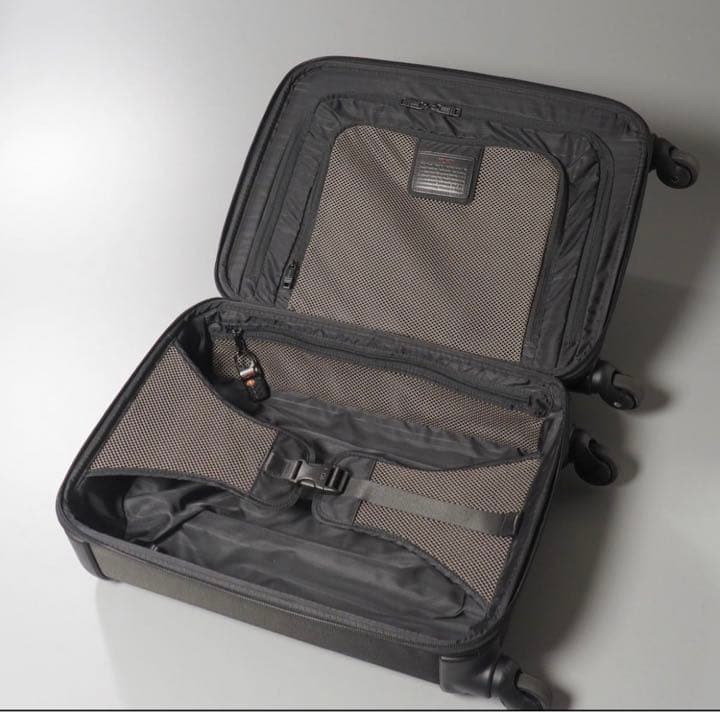 トゥミ/TUMI アルファ キャリーオン/4輪スーツケース/28520DH - メルカリ