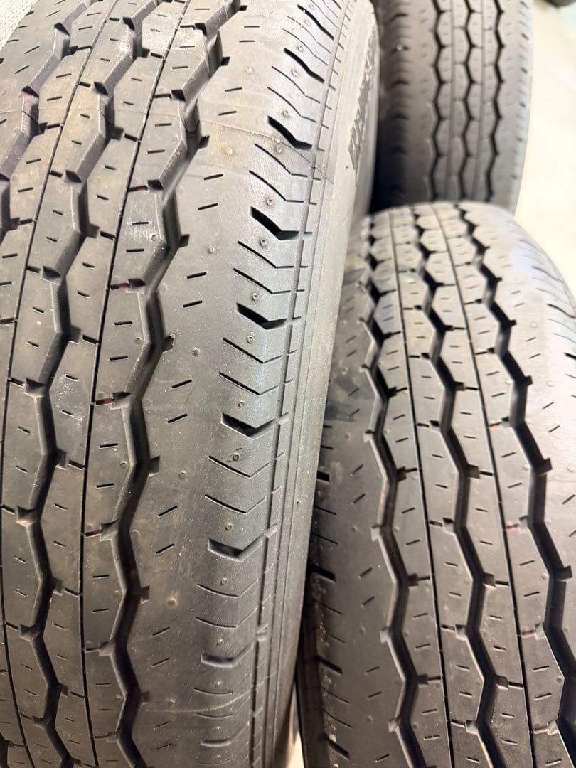 fukumimiBS 195/80R15 107/105S LT 新車外し