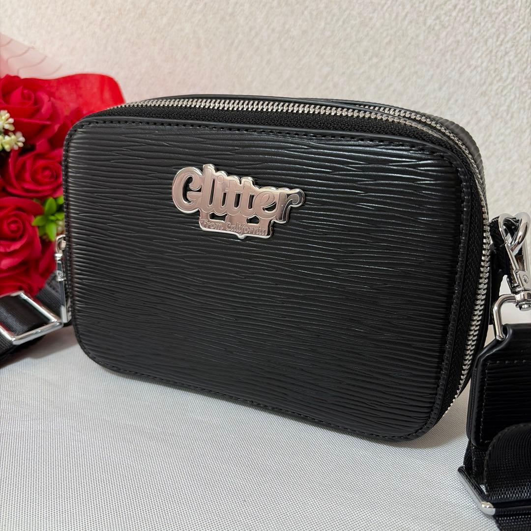 完売 未使用 Glitter ブラック ショルダーバッグ ロゴプレート レザー