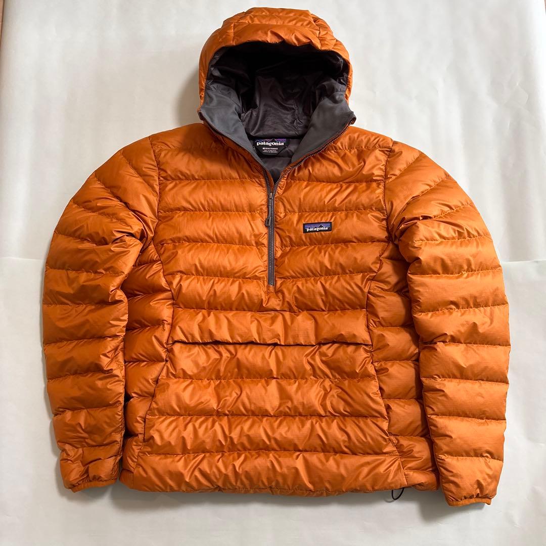 パタゴニア ダウンセーターフーディ プルオーバー ダウンジャケット M