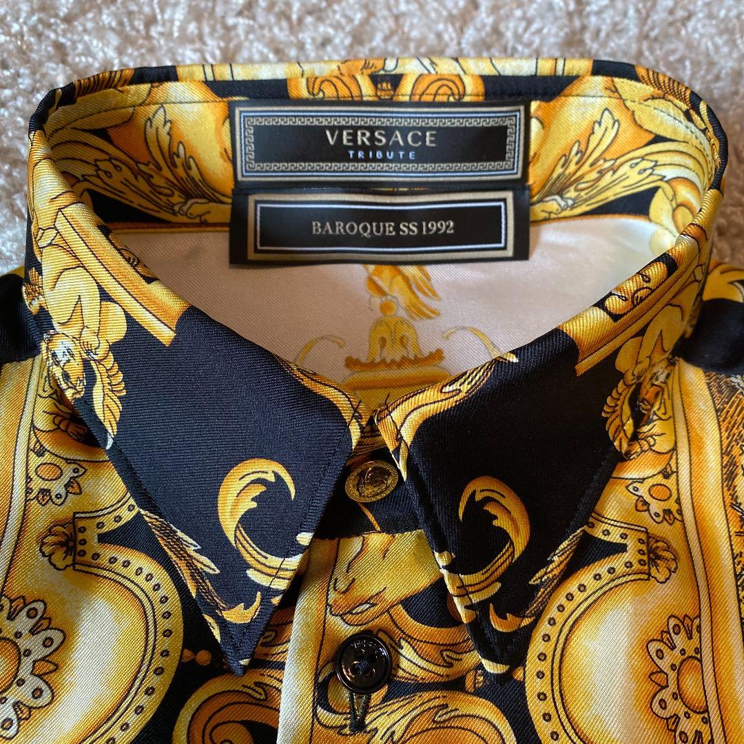 VERSACE ヴェルサーチ バロック柄シルクシャツ - メルカリ