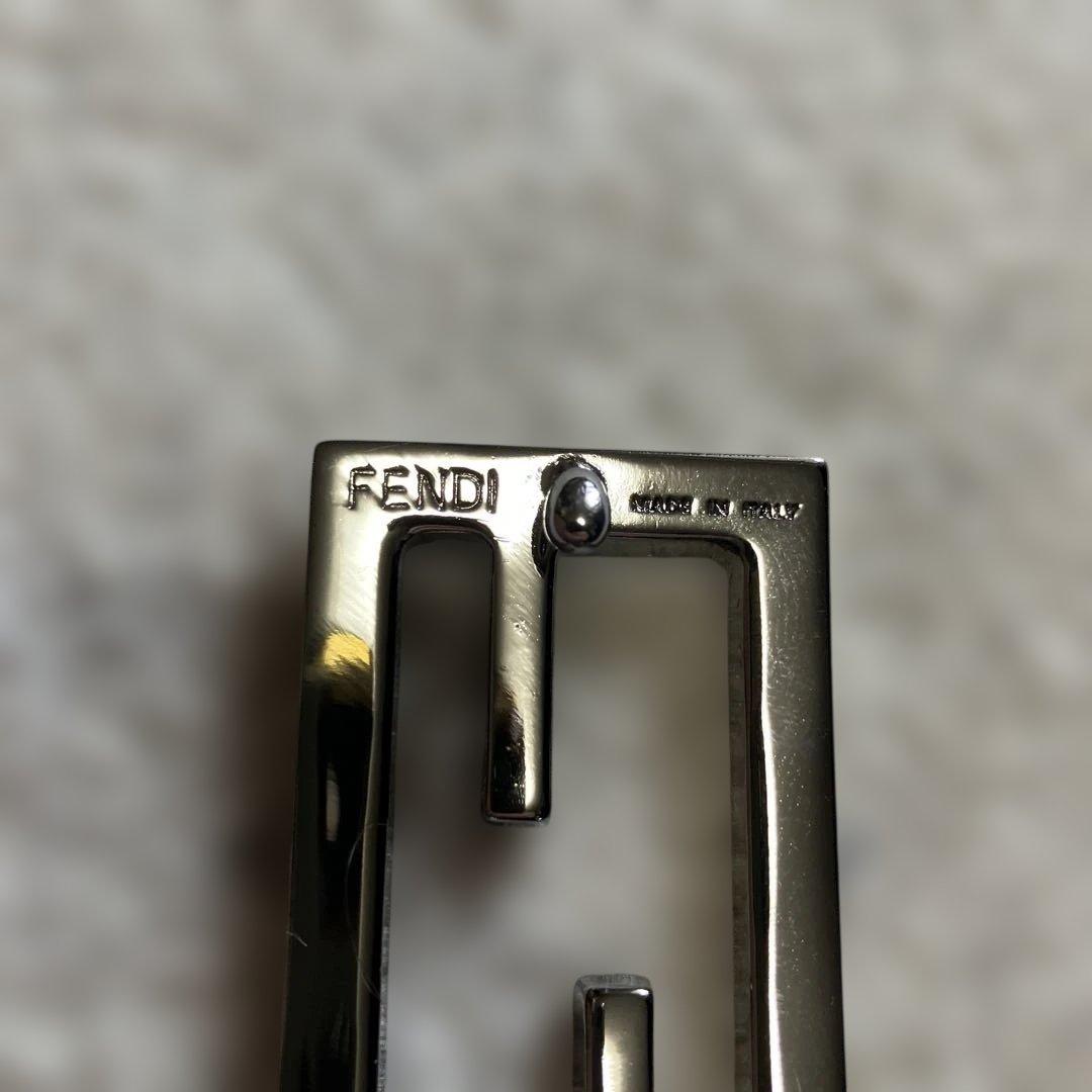 値下げ FENDIベルトバックル シルバー - メルカリ