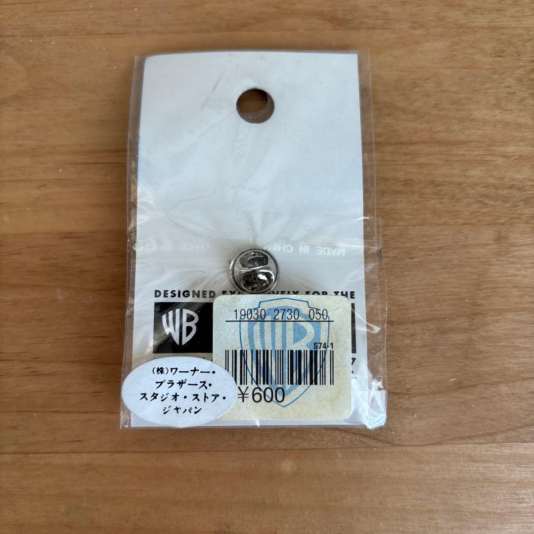 ワーナーブラザーズ エナメルピン - メルカリ