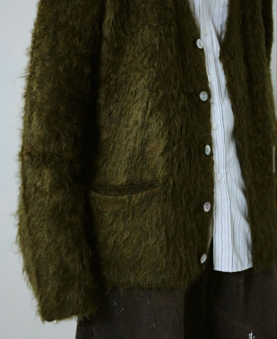 PINKASOLIVES-モヘアタッチスーパーシャギーカーディガン camphor wood