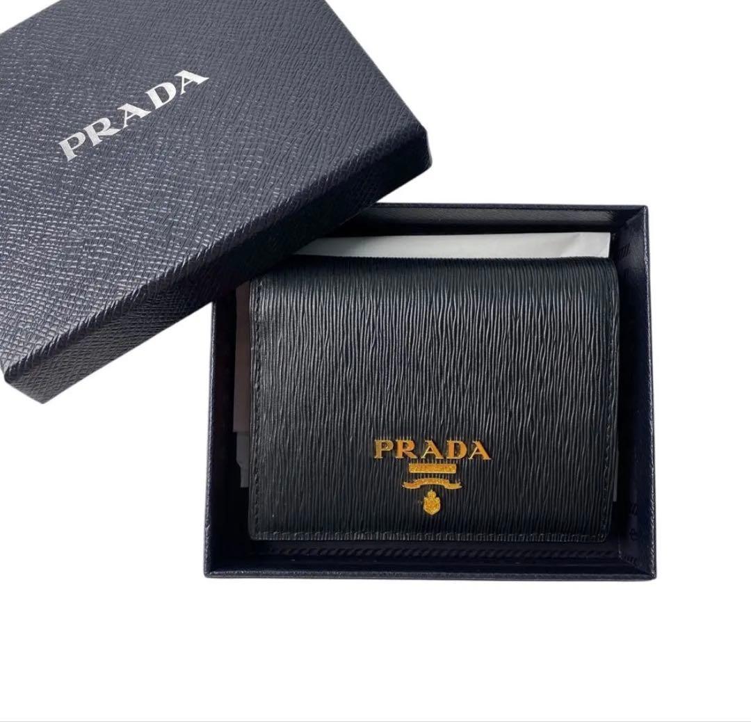 未使用 プラダ PRADA サフィアーノ 二つ折り財布 コンパクトウォレット