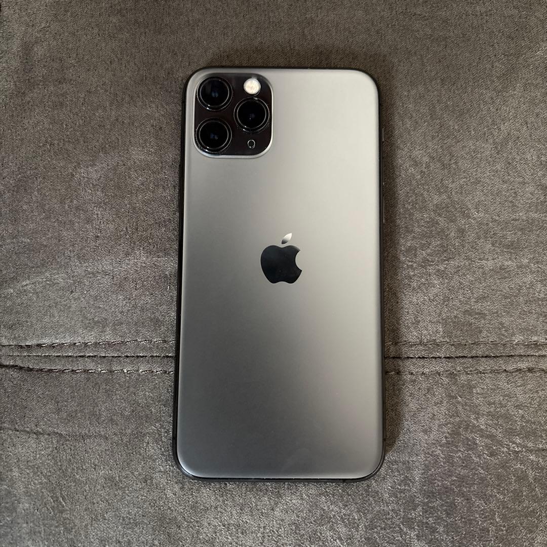 iphone11pro スペースグレイ 64GB 本体 SIMロックなし - メルカリ